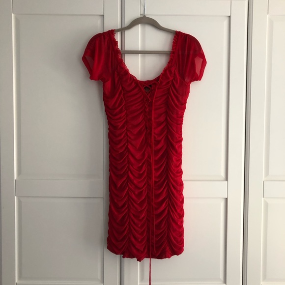 MAJORELLE Dresses & Skirts - Majorelle red dress from revolve MAJORELLE Dresses & Skirts - Majorelle red dress from revolve